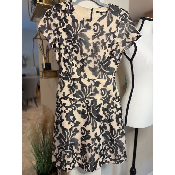 Gianni Bini Kati Dress size 2 Black Nude A Line Embroidery Short Sleeve - Picture 2 of 6